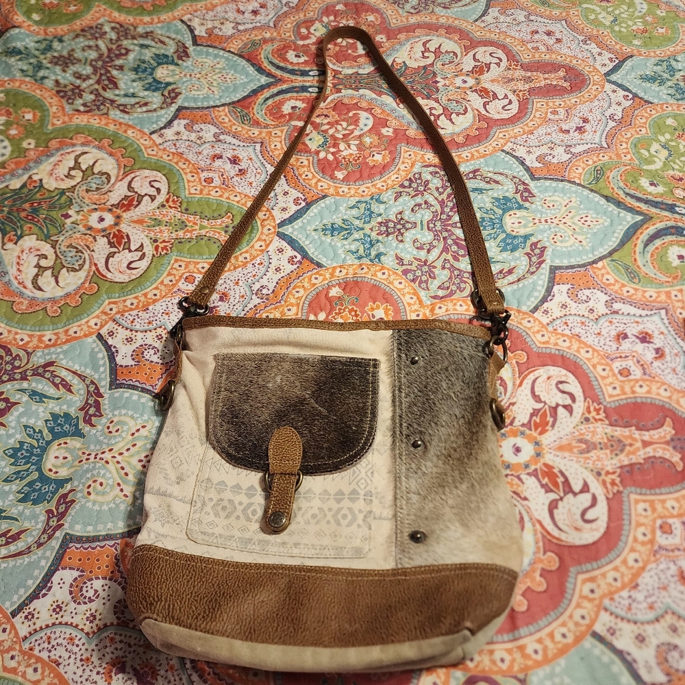 Myra crossbody Bag